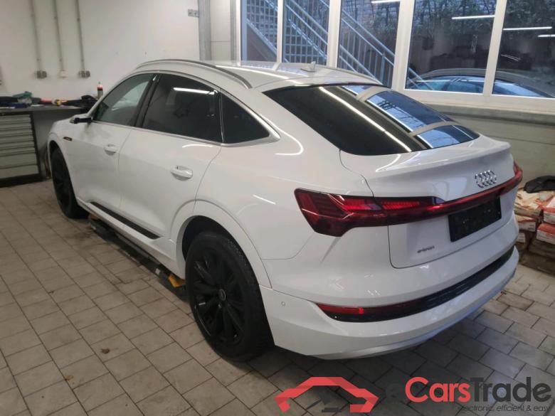 Audi 55 quattro advanced E-tron Sportback #2