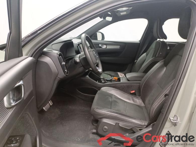 Volvo XC40 P8 4x4 Recharge R-Design 5d #6