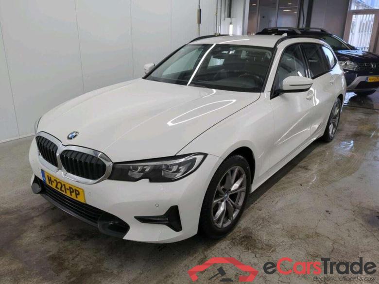 BMW 3-serie Touring 320i Executive Ed. #1