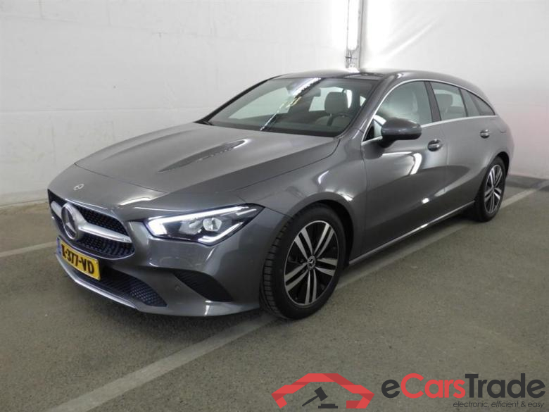 Mercedes CLA 180d SB Aut. Pano LED-Xenon Widescreen Ambient Navi Sport-Leather KeylessGo Klima PDC ...