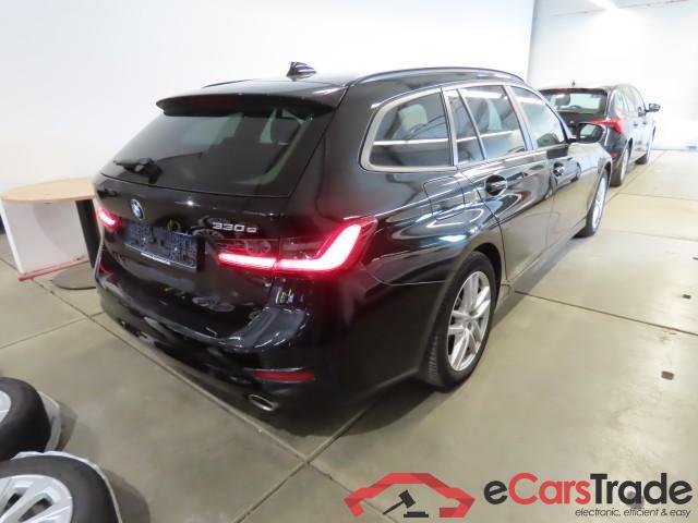 BMW 3-Serie Touring ´18 Baureihe 3 Touring 330 e Advantage 2.0 185KW AT8 E6d #3