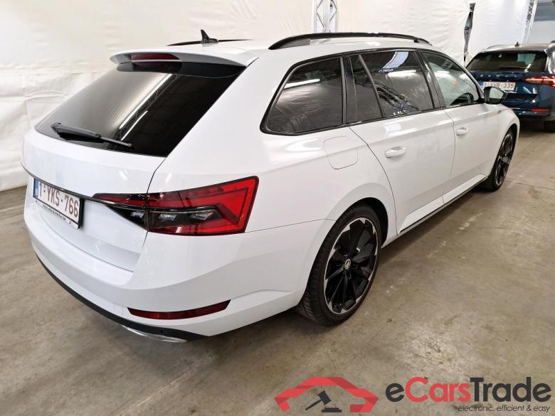 SKODA SUPERB COMBI DIESEL - 2019 2.0 CR TDi Sportline DSG #4