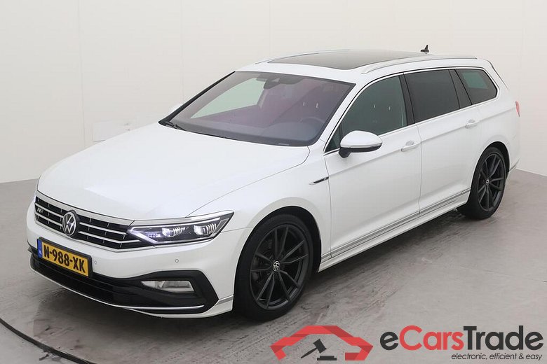 VOLKSWAGEN Passat Variant 110 kW #1