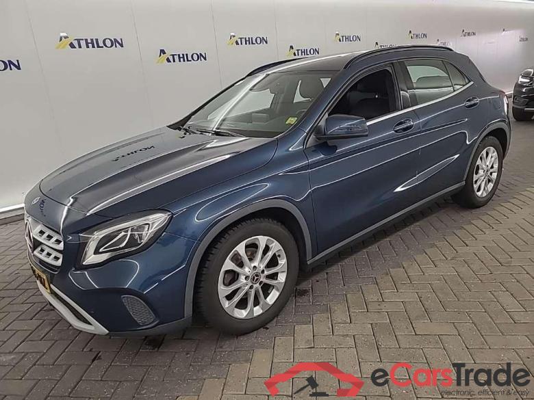 MERCEDES-BENZ GLA GLA 180 7G-DCT Business Solution Plus 5D 90kW #1