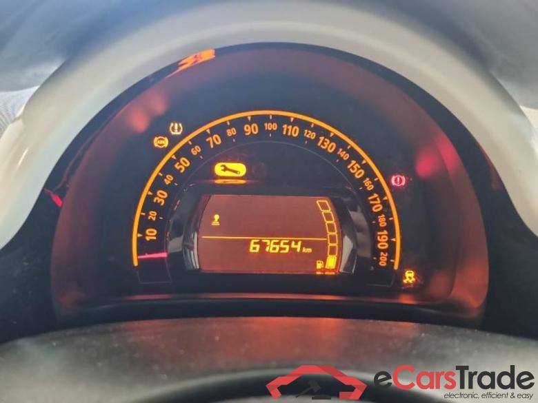Renault 10LOVELSTCK4 RENAULT TWINGO / 2014 / 5P / BERLINA 1.0 SCE 51KW LOVELY #4