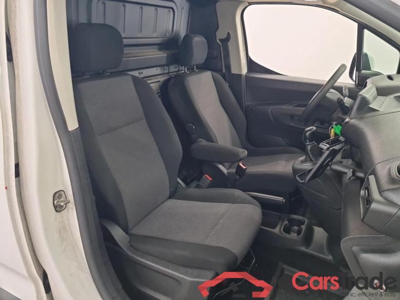 Opel * Combo '18 Opel Combo L2H1 1.5D 75kW S/S Edition 2.4T #3