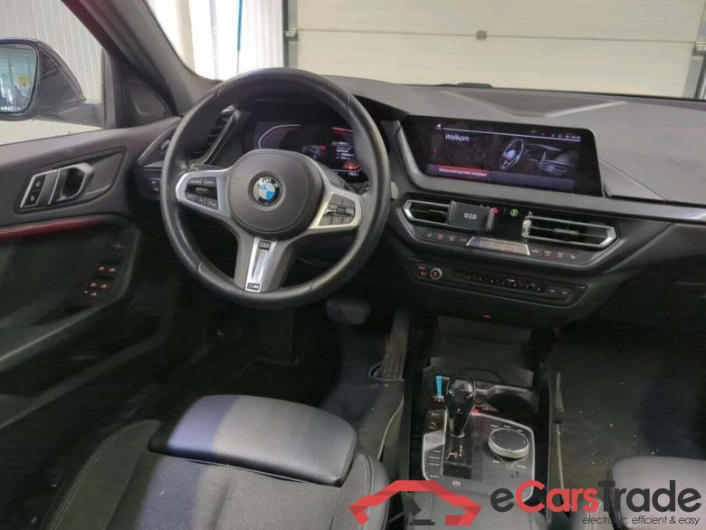 BMW 1-serie 118i Executive Ed. #3