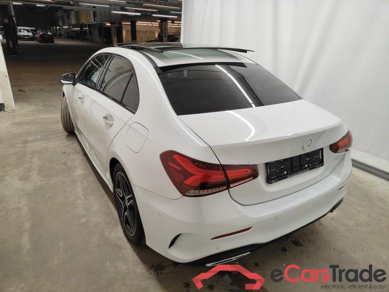 Mercedes-Benz A-Klasse Limousine A 180 d DCT Launch Edition 4d #3