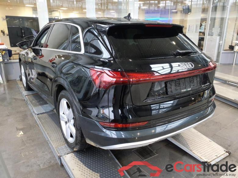 Audi 55 quattro advanced E-tron #3