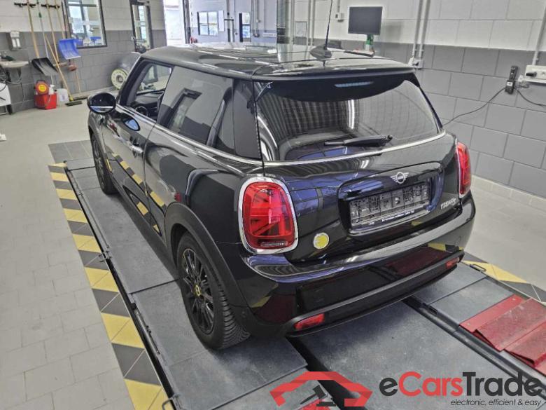 MINI Mini 3-trg. (F56)(2013->) DE - LimS3 SE, Cooper SE Classic Trim, (Facelift 2) 2021 - 2024 #4