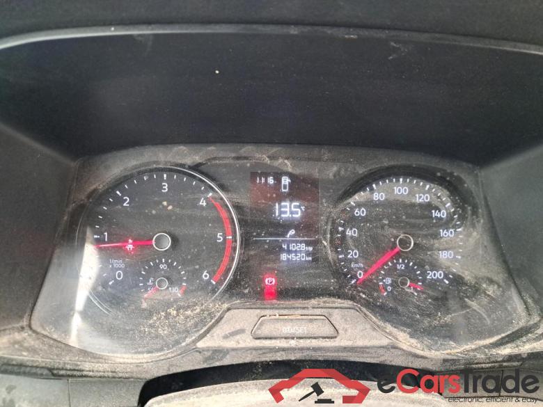 Volkswagen 2.0 TDI 177ch L4 Crafter Plateau Plateau 35 lang FWD 2.0 #6