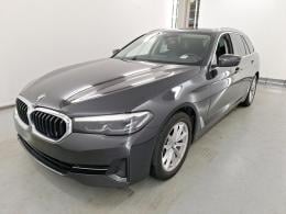 BMW 518d Touring Facelift Aut. LED-Xenon LC-Pro Navi-Pro Ambient Leather KeylessGo Camera Klima PDC ...