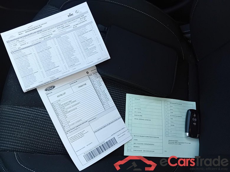 Ford 2.0 TDCi 110kW (150CV) Titanium 235 FORD Mondeo / 2014 / 5P / berlina con portón 2.0 TDCi 110kW (150CV) Titanium 235 #5