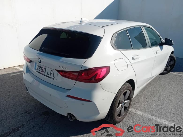 BMW 118d Serie 1 Lim. 118d 2.0 150CV AT8 E6dT #2