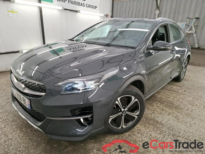Kia 1.6 GDI ISG ISG PHEV ACTIVE BUS DCT6 OPE STOCK KIA XCeed / 2019 / 5P / Crossover 1.6 GDI ISG ISG PHEV ACTIVE BUS DCT6 OPE STOCK