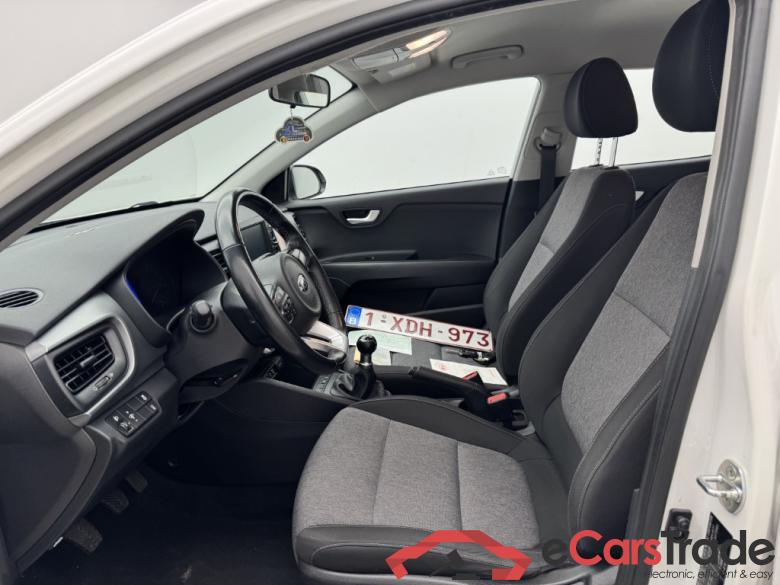 KIA Stonic 1.2 Easy ISG 5d #6