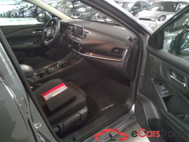 QASHQAI MY22 Mild-Hybrid 158 XTronic 2WD Acenta  Design pack          #5