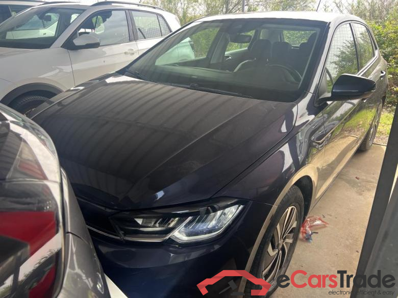 Volkswagen Life 1.0 TSI 70kW (95CV) (AC) Polo VI Life 1.0 TSI 95CV MT5 E6d