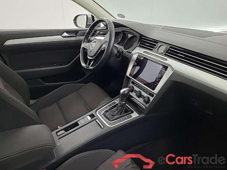 VOLKSWAGEN PASSAT 1.4 TSI DSG7 Comf.Line Bns 4D 92kW #6