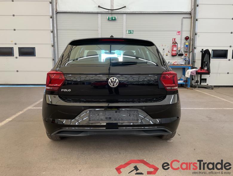 VOLKSWAGEN Polo Polo Trendline 1.0 48 kW (65 ch) 5 vitesses manuel #4