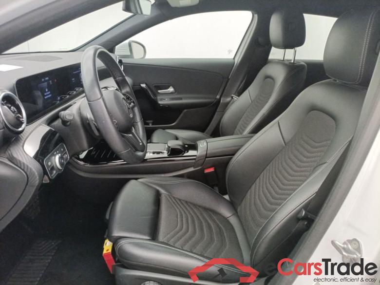 Mercedes-Benz A-Klasse Limousine A 180 d DCT Business Solution 4d #6