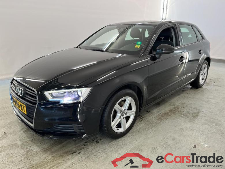 Audi A3 Sportback 12-19 Audi A3 Sportback 35 TFSI S tronic Pro Line 5d