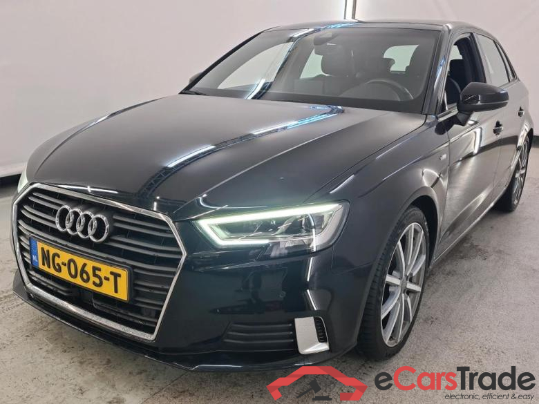 Audi A3 Sportback 12-19 Audi A3 Sportback 1.6 TDI sport Lease Edition 5d