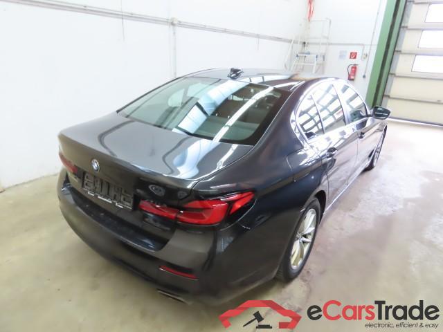 BMW 5-Serie ´16 Baureihe 5 Lim. 530 d 3.0 210KW AT8 E6d #4