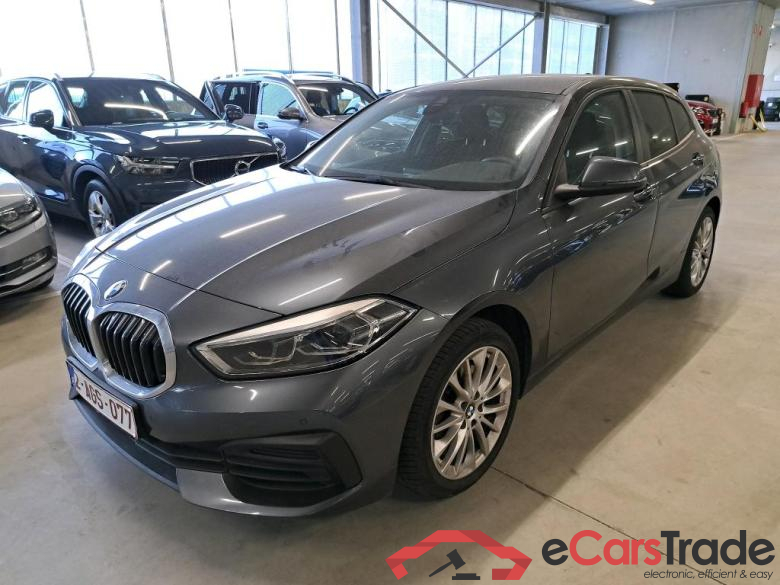 BMW - BMW 1 HATCH 118iA 136PK Advantage With Live CockPit Nav Plus & Heated Seats * PETROL *