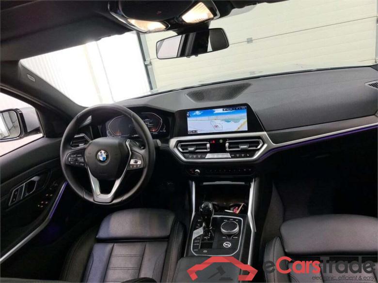 BMW 3-serie 318i High Executive #3
