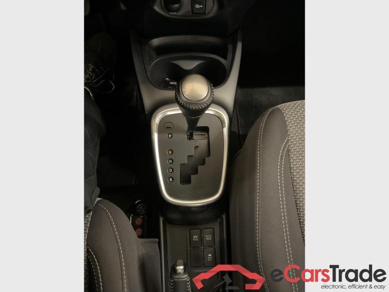 TOYOTA Yaris Yaris 1.5i VVT-i Hybrid Active E-CVT #4