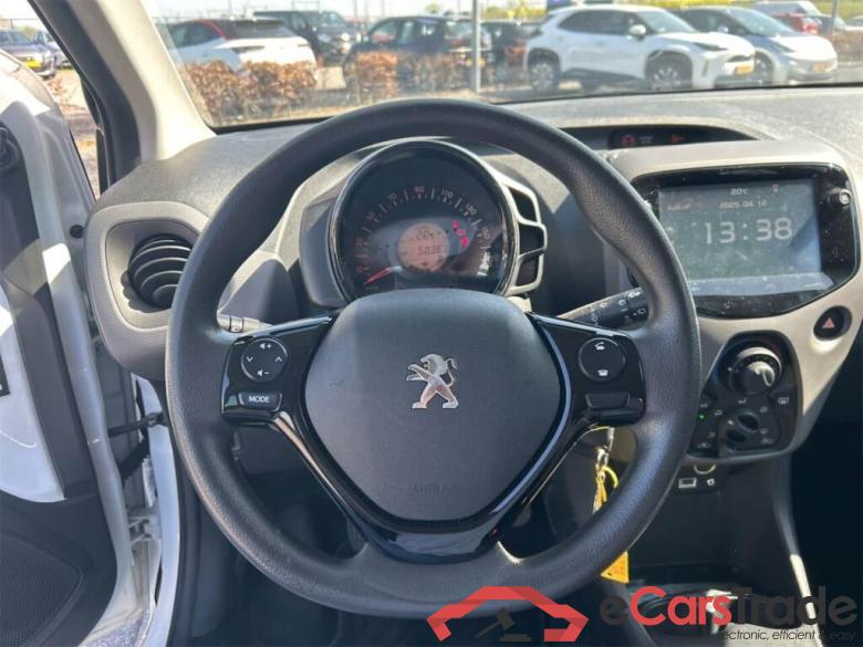 PEUGEOT 108 1.0 #4