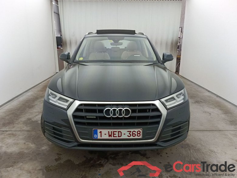 Audi Q5 Business Edition 35 TDI quattro 5d #1