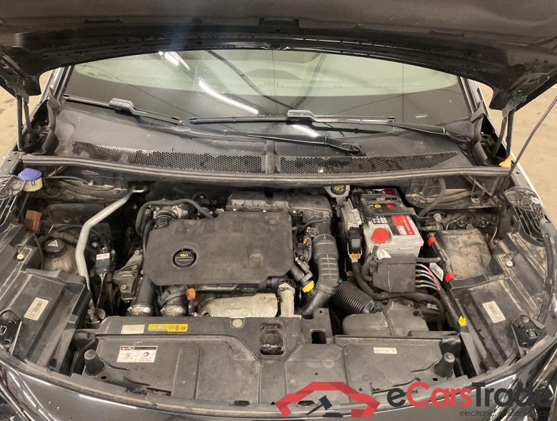 PEUGEOT 5008 1.5 BlueHDi GT Line (EU6.2) #5