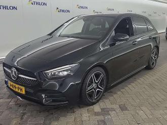 Mercedes B 180