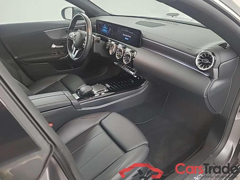MERCEDES-BENZ CLA Shooting Brake CLA 200 DCT Bus. Solution Luxury 5D 120kW #6
