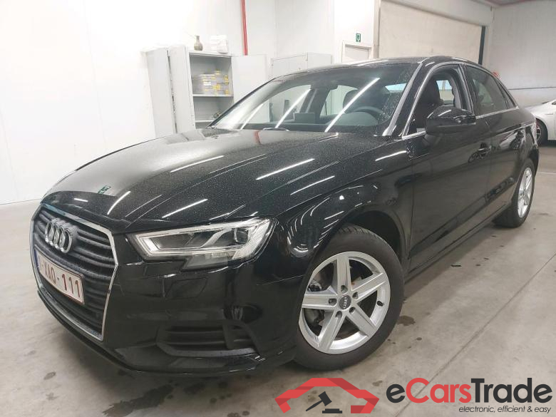 AUDI - AUD A3 BERLINE 30 TFSi 116PK Pack Platinum * PETROL *