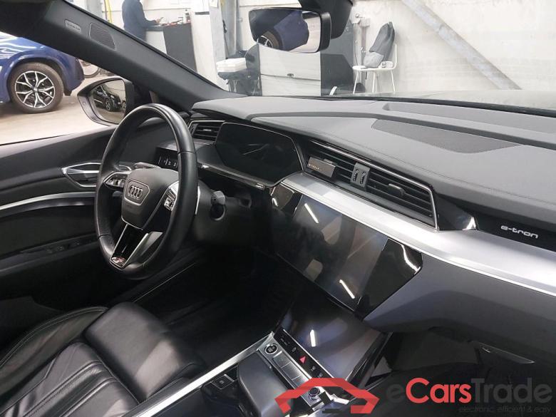 AUDI - AUD E-TRON SB 55 Quattro 408PK  S-Line With Head Up & B&O Sound & Second AC Entrance & Shadow Look & 20Inch Alloy & Pano Roof * ELECTRIC * #3