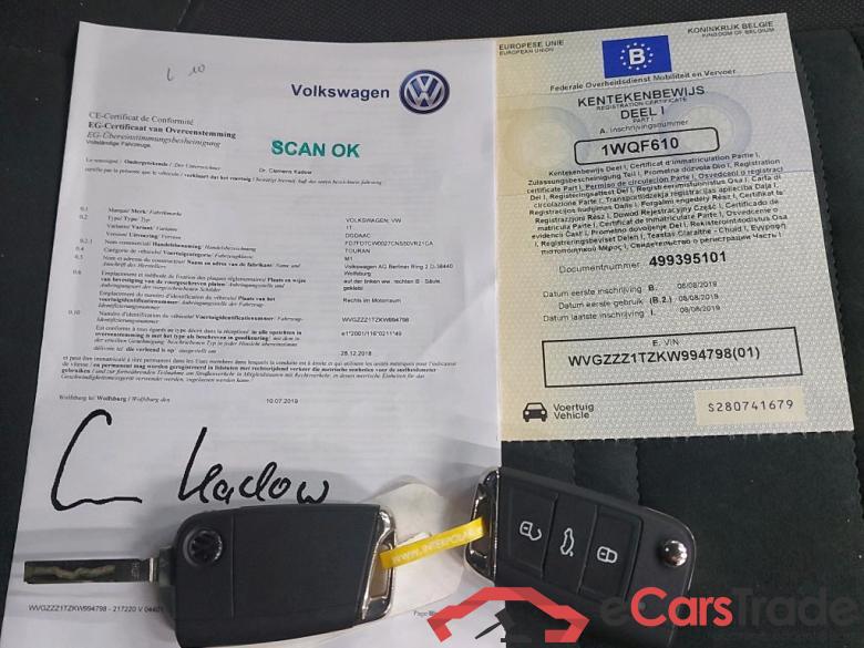 VOLKSWAGEN - VW  TOURAN TDi 11PK DSG Highline Pack Business & Side Assist & Easy Open & Camera Assist & Powered Foldable Trailer Hook #4