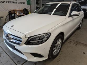 Mercedes C 200