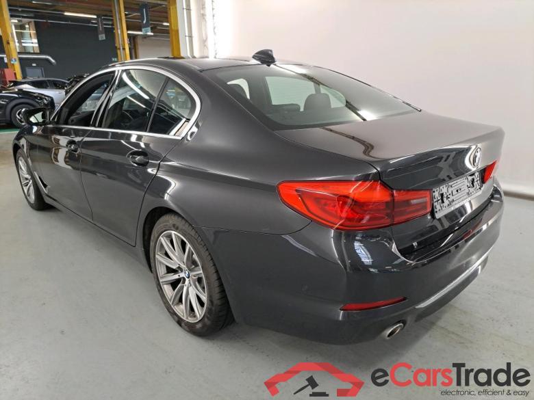BMW 5 DIESEL - 2017 520 dA MHD AdBlue Driving Assistant Safety  Luxury Line Business #3