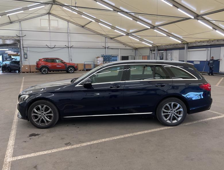 Mercedes C 180d LED-Xenon Command Navi Leather Klima PDC ... #4