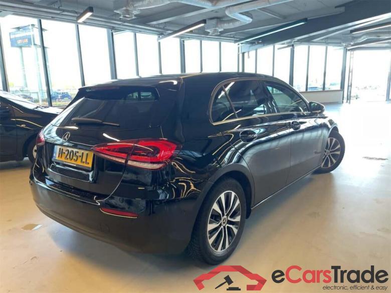 MERCEDES-BENZ A-klasse 160 Business Sol. #2