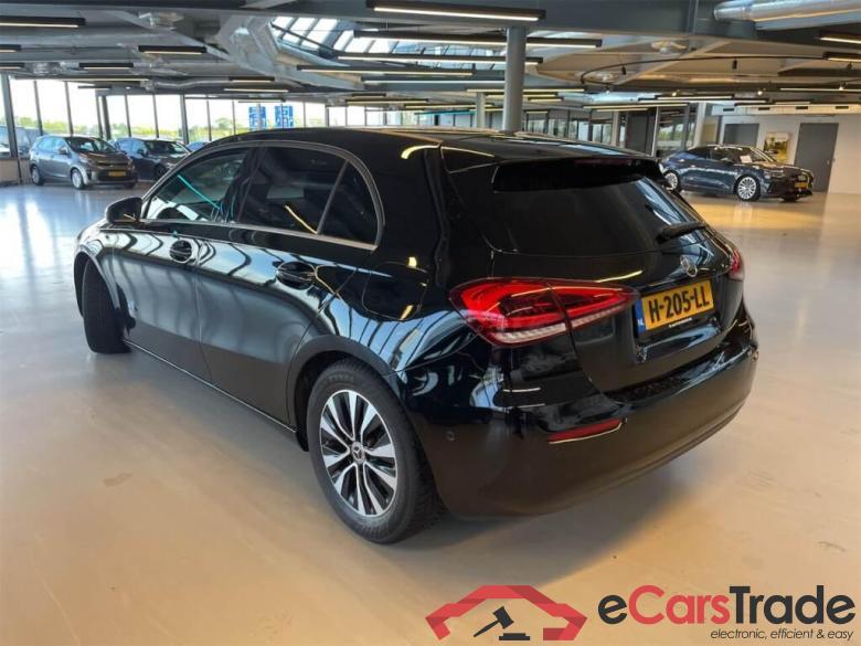 MERCEDES-BENZ A-klasse 160 Business Sol. #4