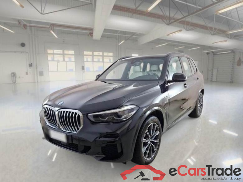 BMW 11 BMW X5 / 2018 / 5P / SUV XDRIVE 45E MSPORT AUTOM.