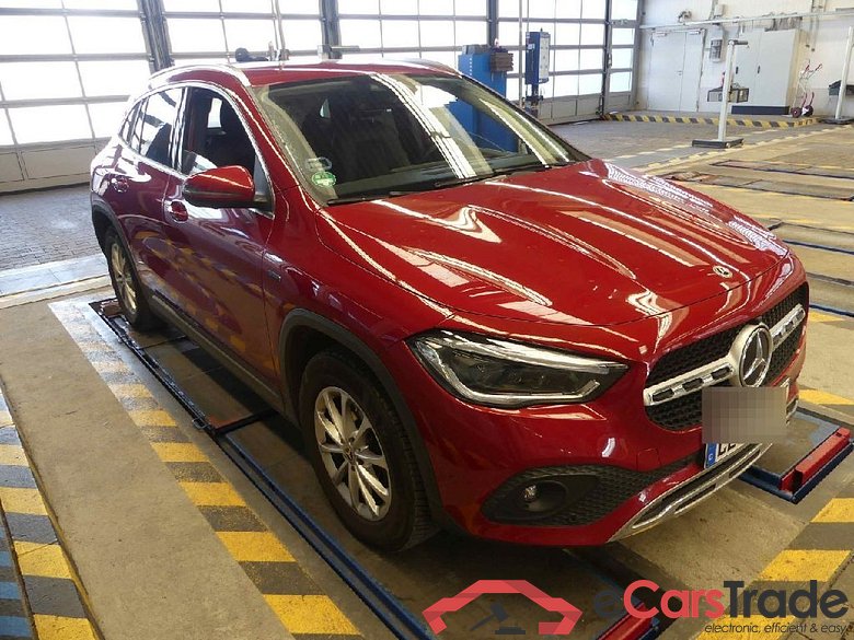 Mercedes GLA ´20 GLA -Klasse GLA 250 e (247.786) 1.3 160KW AT8 E6d #2