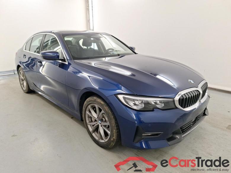 BMW 3 - 2019 330eA PHEV ACO Business Edition Model Sport #2