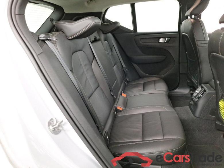 VOLVO XC40 1.5 T4 PHEV INSCRIPTION DCT Light Park Assist 360Au00b0 Park Assist Camera #6