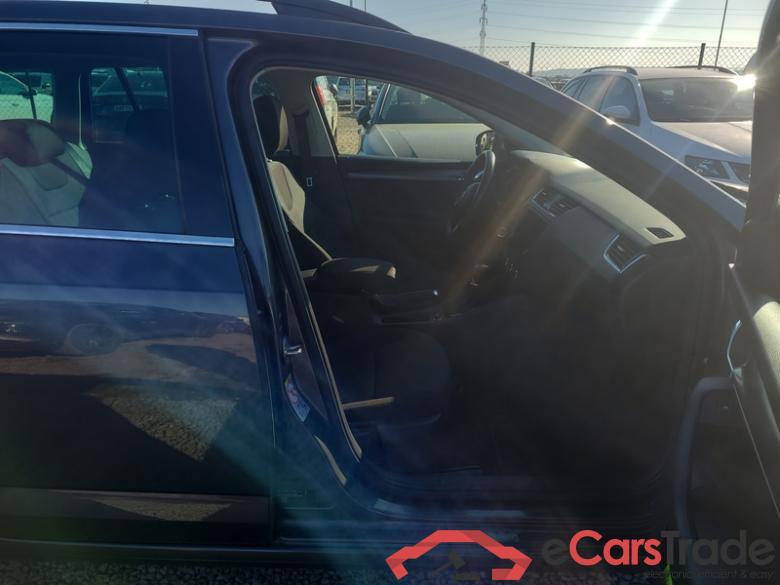Skoda  Octavia Combi  (5E5)(03.2017->) OctaviaCo1.5TSI 110 Style AT #6