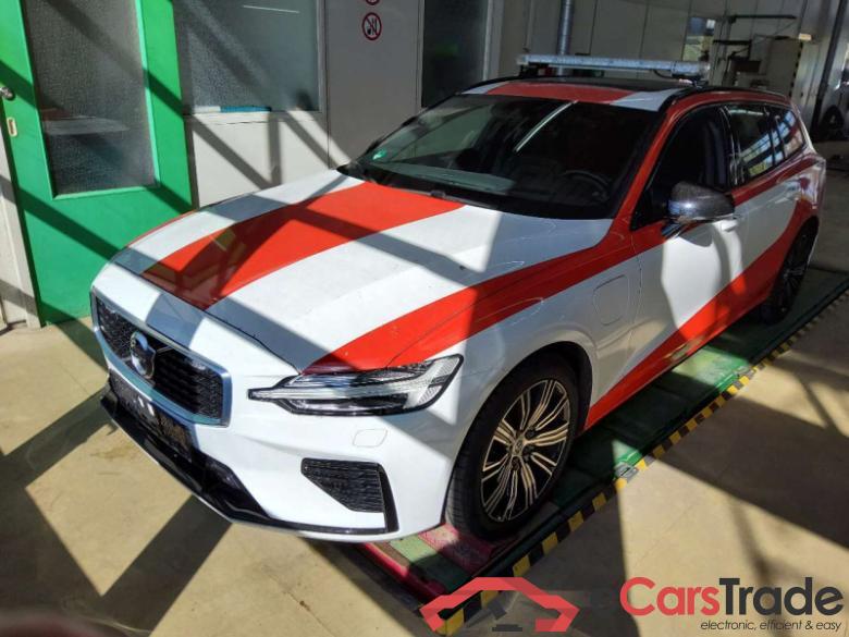 Volvo V60 Kombi (2018->) DE - Kb5 T8 Twin Engine AWD EU6d-T, R Design (EURO 6d-TEMP)(OPF), 2018 - 2020 #1